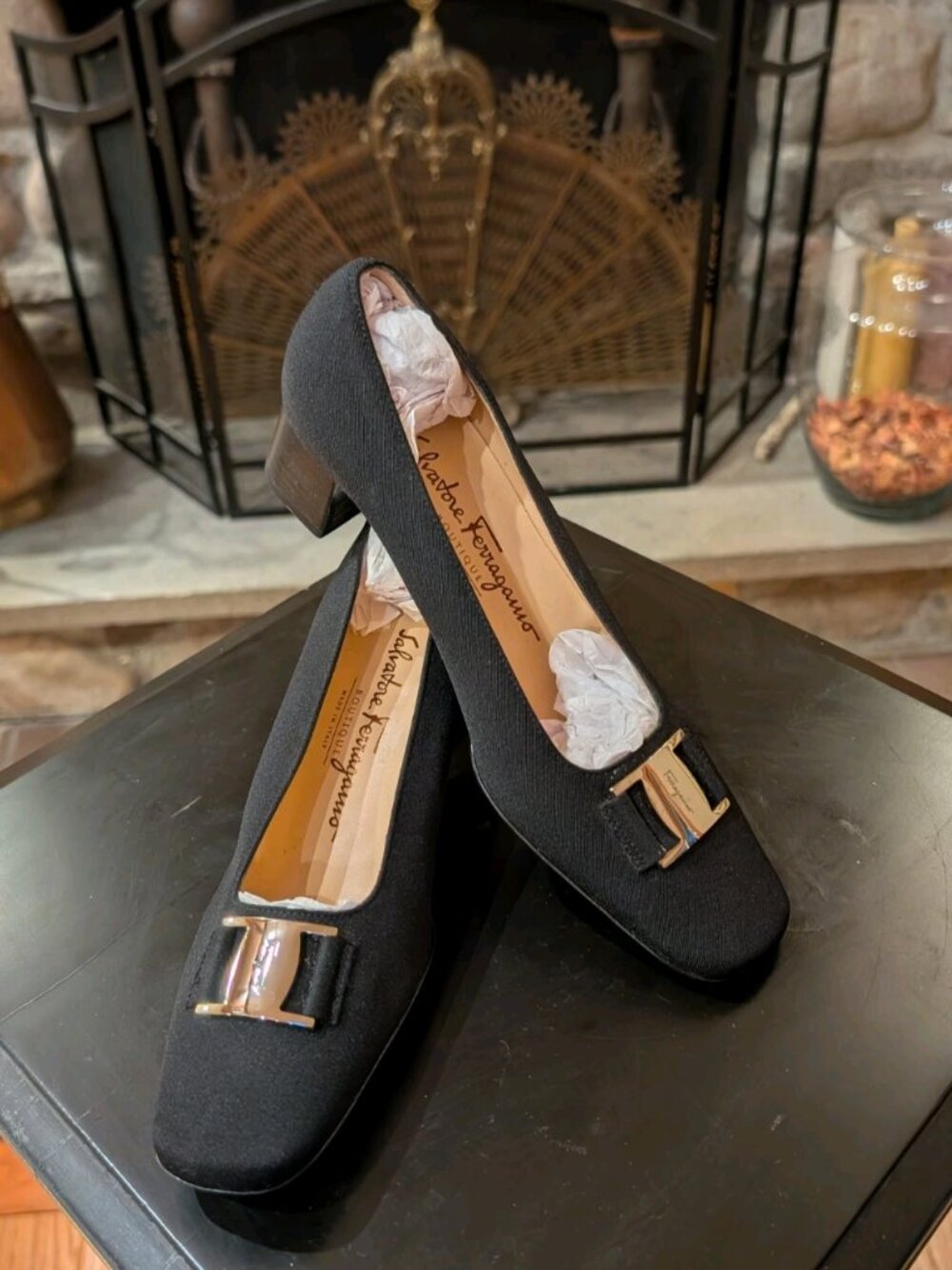 Salvatore Ferragamo Black Vara Bow Pumps | Sz6 | Made in Italy | Block Heel